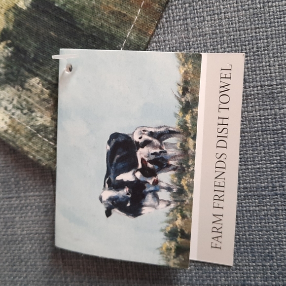 Towel Kitchen Dish Hand Towel Cotton Cow Cows Farm Country Field Flowers NWT - Picture 4 of 5